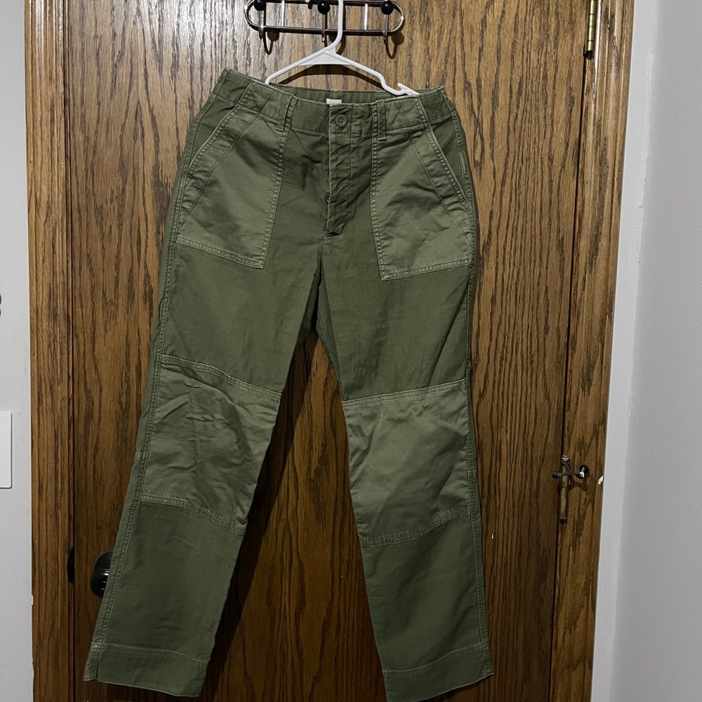 Women’s Green Pants